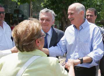 Ενιαίο «σχεδιασμό οξυγόνου» από τη Δραπετσώνα έως τη Γλυφάδα υπόσχεται ο Γ.Παπανδρέου