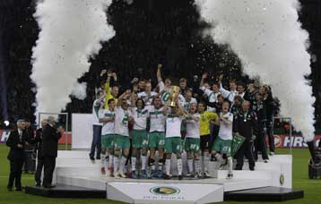 Ο Τζιόλης νίκησε τον Χαριστέα, Κυπελλούχος η Βέρντερ