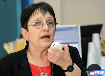 Δεν σκοπεύω να παραιτηθώ, επαναλαμβάνει ο Γκόρντον Μπράουν