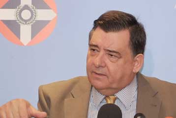 «Στόχος στην Ευρωβουλή ο καθορισμός των συνόρων με την Τουρκία», λέει ο Γ.Καρατζαφέρης