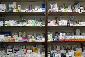 Φθηνότερα 174 φάρμακα από τη Δευτέρα