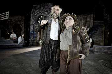 Κιμούλης και Πιατάς στον «Δον Κιχώτη» του Θερβάντες