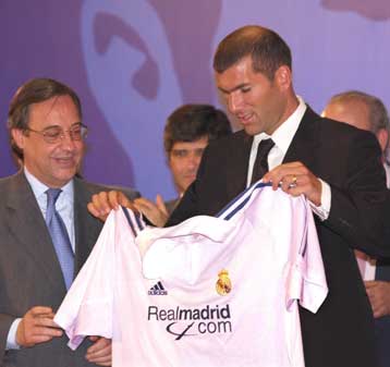 Και επισήμως ο Ζιντάν στο πλευρό του Πέρεθ ως σύμβουλος