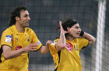 Ανανέωσε ο Αλεξόπουλος, ακολουθούν Γεωργέας και Καφές