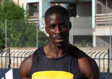 Ανακλήθηκε η πρόσκληση του Τσέιμπερς σε μίτινγκ στο Ντεσάου