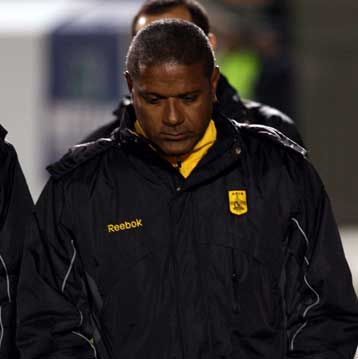 Εξελίξεις για τους Τόρες, Σμόλαρεκ, Ναφτί και Πρίττα αναμένει ο Αρης