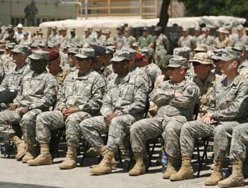 Σφάλματα κατά τη διάρκεια αεροπορικών επιδρομών στο Αφγανιστάν παραδέχονται οι ΗΠΑ