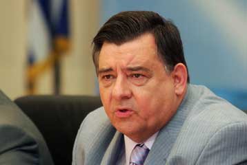 Τη Δευτέρα αλλάζουν πολλά στην πολιτική σκηνή, λέει με νόημα ο Γ.Καρατζαφέρης