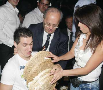 Γιόρτασαν τον τίτλο οι «πράσινοι» μέχρι το πρωί