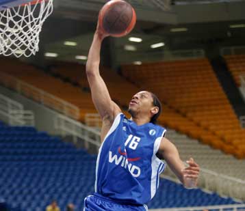 Πούλησε τον Γκράντι ο Πανελλήνιος στην Σπαρτάκ