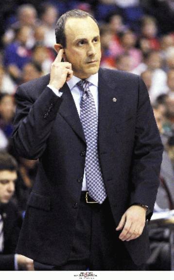 Στην Μαδρίτη ο Μεσίνα για διαπραγματεύσεις με τον Πέρεθ