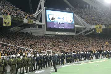 Πρόστιμο 15.000 ευρώ σε ΑΕΚ και Ολυμπιακό