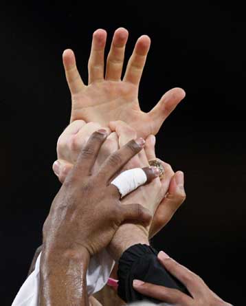 Τζάμπολ στους τελικούς του ΝΒΑ μεταξύ Λ.Α. Λέικερς και Ορλάντο Μάτζικ