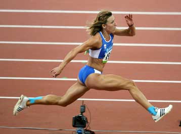 Πρώτη με 14.67μ. η Δεβετζή στην Ουκρανία