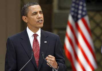 Να επισκεφθεί το Μπούχενβαλντ κάλεσε τον Αχμαντινετζάντ ο Ομπάμα