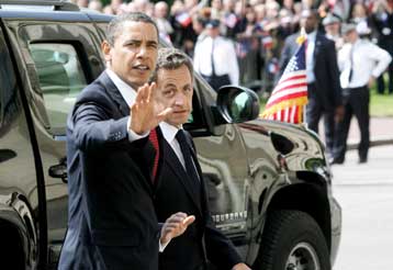 Ηχηρό «όχι» στην ένταξη της Τουρκίας στην ΕΕ, λέει ο Σαρκοζί δίπλα στον Ομπάμα