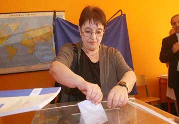 Δεν εφησυχάζουμε, δεν παραδίδουμε τα όπλα, τόνισε η Αλέκα Παπαρήγα