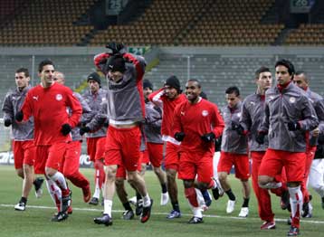 Δεν ανησυχούν στον Ολυμπιακό για Μπομπό