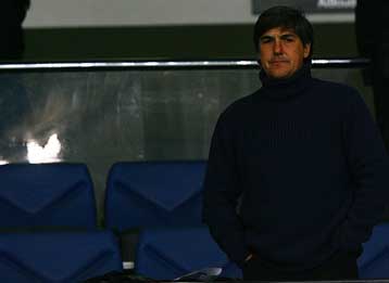 Αποχωρεί από την διοίκηση της ΑΕΚ ο Νίκος Κούλης