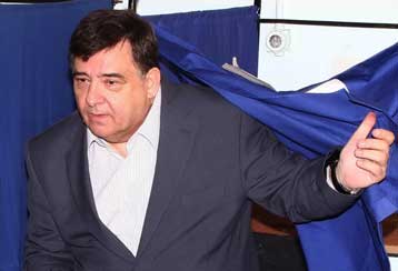 «Προσκλητήριο» στους βουλευτές της ΝΔ από τον Γ.Καρατζαφέρη