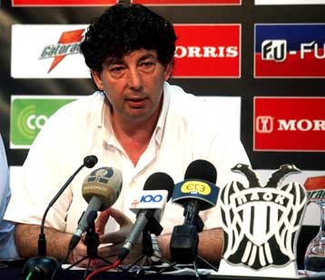 «Αν δεν υπάρξει ενότητα, ο ΠΑΟΚ θα πεθάνει» λένε στο μπάσκετ του «Δικέφαλου»