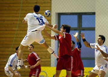 Φιλική ήττα από τη Σερβία για την Εθνική χάντμπολ των ανδρών με 33-31