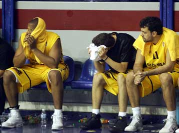 Κατάπτωση εγγυητικής της ΚΑΕ ΑΕΚ και νέοι μπελάδες με τη συμμετοχή στο πρωτάθλημα