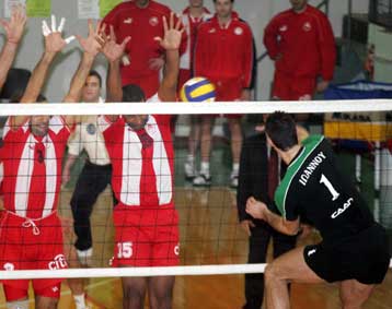 Ο Ολυμπιακός ανακοίνωσε Ιωάννου και πάει για Μποζίδη – Βινιάρσκι