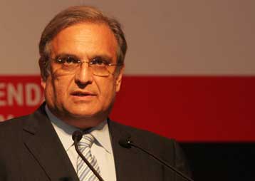 «Τα ψέματα τελείωσαν», λέει ο Γ.Παπαθανασίου, προαναγγέλλοντας νέα μέτρα