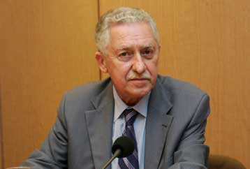 Διάλογο στον ΣΥΝ «χωρίς αυτάρεσκες ωτοασπίδες» ζήτησε ο Φ.Κουβέλης