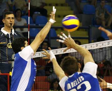 Νίκη της εθνικής ανδρών με 3-0 σετ επί της Ρουμανίας στην Καλαμάτα