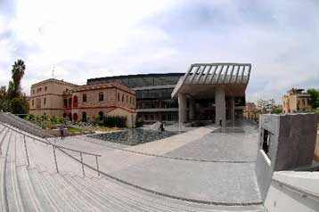 Σαμαράς και Παντερμαλής στο Μέγαρο Μαξίμου για τα εγκαίνια του Μουσείου της Ακρόπολης