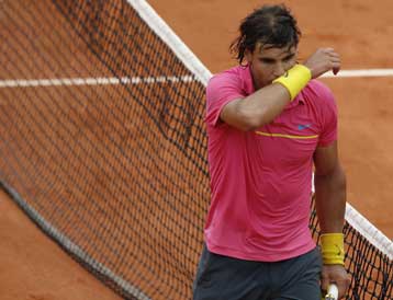 Ο Ναδάλ θα σερβίρει σε αγώνα επίδειξης στο Λονδίνο, ενόψει του Γουίμπλεντον