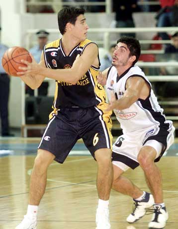 Ο Κολοσσός Ρόδου ανακοίνωσε την απόκτηση του Μανωλόπουλου