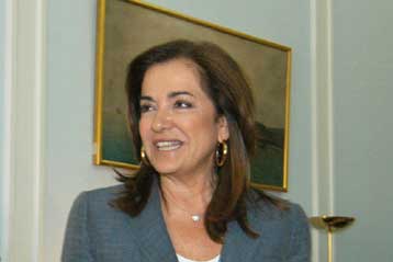 «Ευρωπαϊκή αλληλεγγύη στην πράξη» για τη μετανάστευση θα ζητήσει η Ντ.Μπακογιάννη