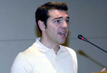 Πίεση σε επίπεδο ΕΕ ζητά από την κυβέρνηση ο ΣΥΝ για τους πρόσφυγες