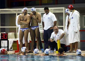 «Μπορούμε και καλύτερα» λέει ο Δούμπας για την Εθνική ανδρών του πόλο