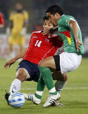 Οι Βολιβιανοί στέλνουν τον αδερφό του Νάτσο Γκαρσία στον ΠΑΟΚ