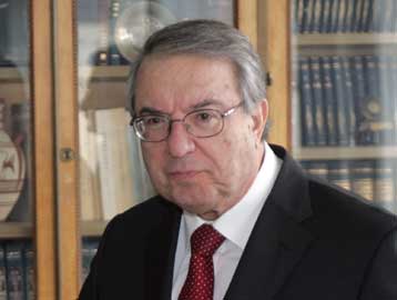 Ενδεκαετή υποχρεωτική εκπαίδευση στο τραπέζι του διαλόγου για την Παιδεία