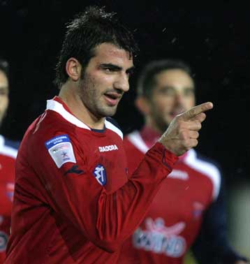 Αποφασισμένος να τηρήσει το λόγο του προς τον Τσακίρη είναι ο Μάκος