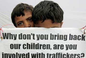 Πρόοδο στο έργο της Ελλάδας κατά της διακίνησης ανθρώπων βλέπει το Στέιτ Ντιπάρτμεντ