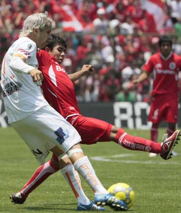 Ο ΠΑΟΚ θέλει τον Μπαουτίστα, στασιμότητα για Βιτόλο