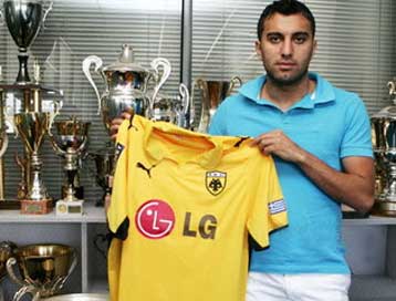 Και με τη βούλα παίκτης της ΑΕΚ ο Ίλιε Ιορντάκε