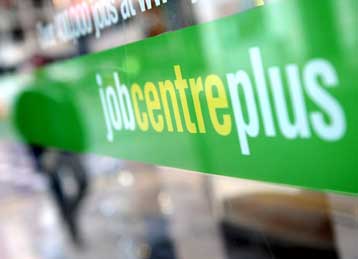 Ρεκόρ 12ετίας σημείωσε η ανεργία στη Βρετανία τον Απρίλιο