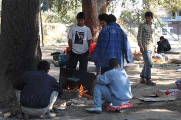 «Κόκκινη κάρτα» της Ύπατης Αρμοστίας για τους πρόσφυγες στις επιχειρήσεις-«σκούπα»