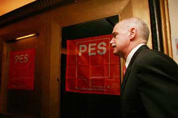 Κοινοτική αλληλεγγύη για την παράνομη μετανάστευση ζητεί ο Γ.Παπανδρέου