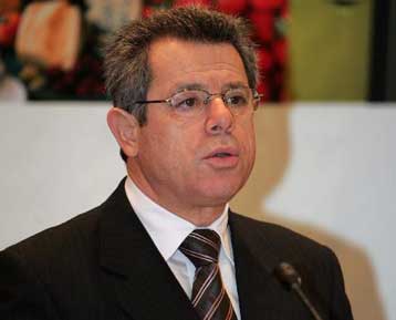 Νέο πλαίσιο ρύθμισης για ίση μεταχείριση των δύο φύλων στην πρόσβαση σε υπηρεσίες-αγαθά