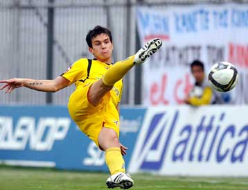 Πολύ κοντά στον Μάουρο Μιλάνο βρίσκεται ο Ηρακλής