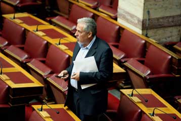 Μεγαλύτερη ήττα της ΝΔ ίσως επιφέρει θέμα ηγεσίας, δηλώνει ο Γιάννης Μανώλης