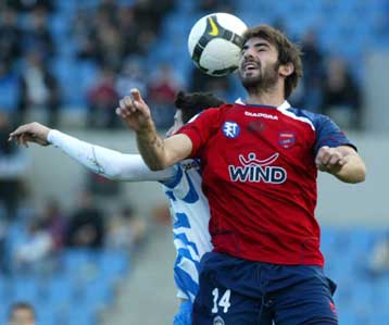 Οριστικά για τρία χρόνια στην ΑΕΚ ο Μάκος